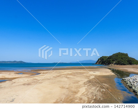 瀨戶內海的沙灘和大海景色 瀨戶內海的沙灘和大海景色 142714900