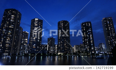 (夜景)東京都江東區篠之目公寓大樓 ② (夜景)東京都江東區篠之目公寓大樓 ② 142719199