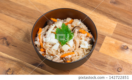 海鯛煮熟的米飯 海鯛煮熟的米飯 142722851