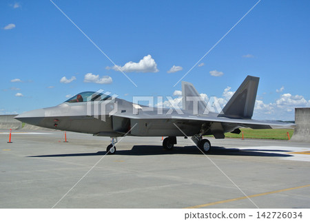 F-22 Raptor F-22 Raptor 142726034
