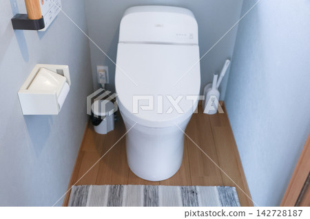 家用廁所 142728187