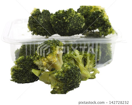 cooked green broccoli vegetables cooked green broccoli vegetables 142728232
