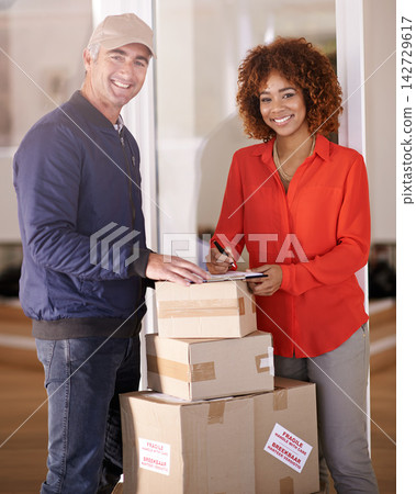 Portrait, delivery man and customer sign for box, logistics and order receipt paperwork. Document, happy courier and signature of woman for package, shipping or ecommerce distribution service at home Portrait, delivery man and customer sign for box, logistics and order receipt paperwork. Document, happy courier and signature of woman for package, shipping or ecommerce distribution service at home 142729617