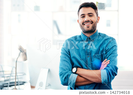 Arms crossed, portrait and man in modern office with creative career, agency and computer with internet connection. Smile, confidence and male worker in workplace for web design startup and new job 142734018