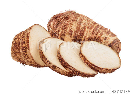 fresh taro root sliced with leaf isolated on white background fresh taro root sliced with leaf isolated on white background 142737189