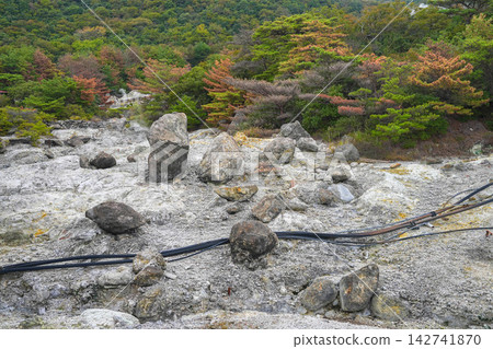 Unzen hell Unzen hell 142741870