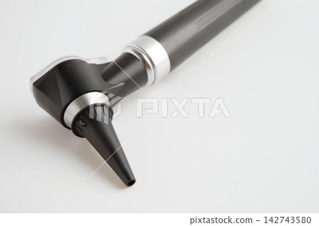 Otoscope for audiologist or ENT doctor use otoscope checking ear and treate hearing loss problem. Otoscope for audiologist or ENT doctor use otoscope checking ear and treate hearing loss problem. 142743580