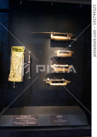 伊斯坦堡一家博物館展出的奧斯曼帝國時期的書法工具。 伊斯坦堡一家博物館展出的奧斯曼帝國時期的書法工具。 142744325