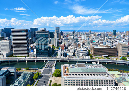 Urban landscape of central Osaka (Yodoyabashi, Nakanoshima, and Umeda area), photographed in September 2025. Urban landscape of central Osaka (Yodoyabashi, Nakanoshima, and Umeda area), photographed in September 2025. 142746628