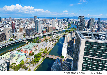 2025年9月拍攝的大阪市中心(淀屋橋、中之島、梅田地區)城市景觀。 2025年9月拍攝的大阪市中心(淀屋橋、中之島、梅田地區)城市景觀。 142746629