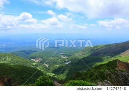從那須山頂峰眺望的景色 從那須山頂峰眺望的景色 142747348