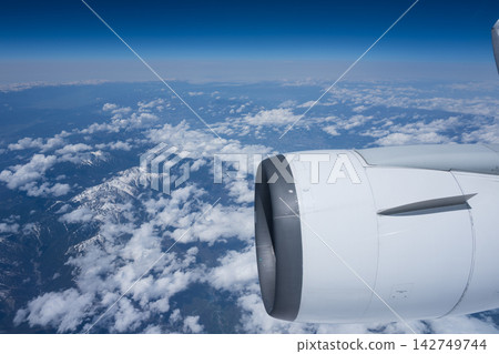 從飛機窗口查看 從飛機窗口查看 142749744