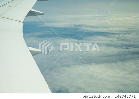 從飛機窗口查看 從飛機窗口查看 142749771