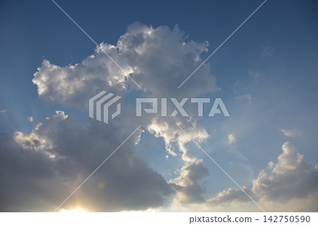 sun shining through clouds sun shining through clouds 142750590