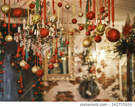 beautiful Christmas decorations in a house beautiful Christmas decorations in a house 142755024
