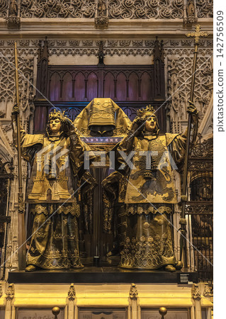 Tomb of Christopher Columbus inside Seville Cathedral, Spain Tomb of Christopher Columbus inside Seville Cathedral, Spain 142756509