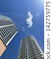 Blue sky and high rise apartment 142759775