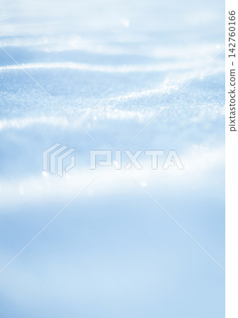Bumpy, uneven snow patterns on Hiruzen Plateau Bumpy, uneven snow patterns on Hiruzen Plateau 142760166