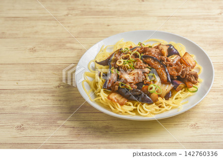 茄子泡菜義面 茄子泡菜義面 142760336