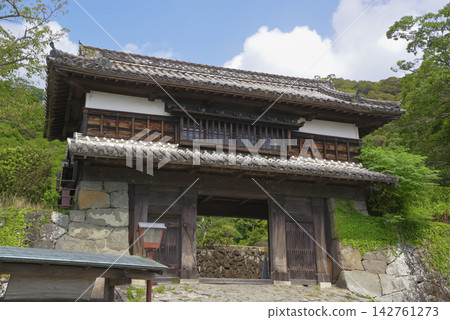 Saiki Castle's San-no-maru Turret Gate in Saiki City, Oita Prefecture Saiki Castle's San-no-maru Turret Gate in Saiki City, Oita Prefecture 142761273