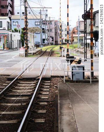 Railroad tracks Railroad tracks 142769015