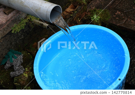 Spring water and water collection points on Mount Bukō Spring water and water collection points on Mount Bukō 142770814