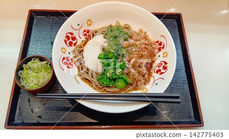 JR車站蕎麥麵限時供應:山形風味糯蕎麥麵 JR車站蕎麥麵限時供應:山形風味糯蕎麥麵 142775403
