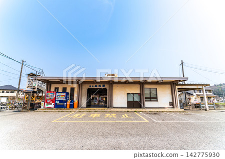JR Kibi Line, Bicchu-Takamatsu Station, Springtime Station Scenery 3, Kita Ward, Okayama City, Okayama Prefecture JR Kibi Line, Bicchu-Takamatsu Station, Springtime Station Scenery 3, Kita Ward, Okayama City, Okayama Prefecture 142775930