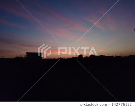 回家路上的天空 回家路上的天空 142776152