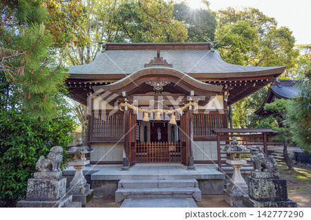 Matsumon Shrine, a subsidiary shrine of Yamaguchi Shoin Shrine Matsumon Shrine, a subsidiary shrine of Yamaguchi Shoin Shrine 142777290