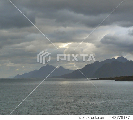 clouds over the sea clouds over the sea 142778377