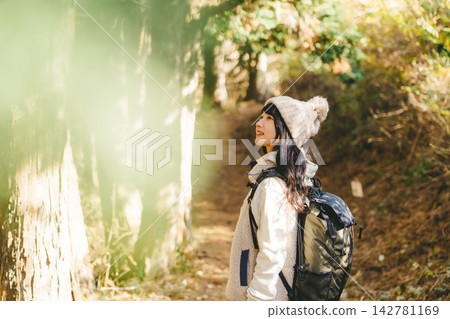 女人要爬 142781169