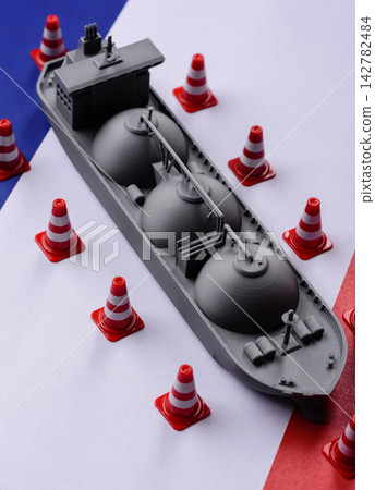 Embargo, ban, sanctions, or seizure regarding LNG tanker shipments. A ban on LNG shipments Embargo, ban, sanctions, or seizure regarding LNG tanker shipments. A ban on LNG shipments 142782484
