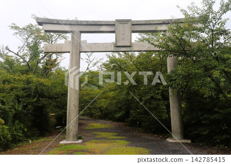 隱岐神社、鳥居、隱岐島、十二島、中之島、島根縣 隱岐神社、鳥居、隱岐島、十二島、中之島、島根縣 142785415