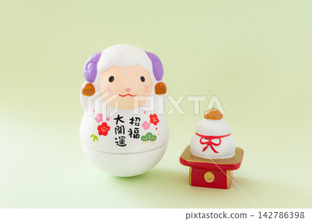 Cute New Year's card design for the Year of the Sheep (2027): Zodiac animal and Kagami Mochi (rice cake offering) figurine Cute New Year's card design for the Year of the Sheep (2027): Zodiac animal and Kagami Mochi (rice cake offering) figurine 142786398