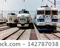 在金澤綜合車輛段拍攝的照片,展現瞭如今已不復存在的日本國鐵時代的特快列車和普通列車。 在金澤綜合車輛段拍攝的照片,展現瞭如今已不復存在的日本國鐵時代的特快列車和普通列車。 142787038