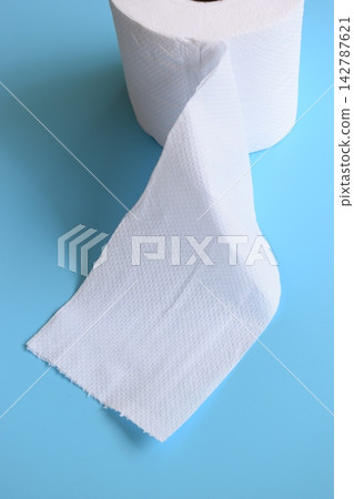 white paper tissue on blue background 142787621