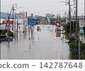 Road flooded by heavy rain 142787648
