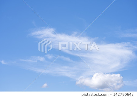 秋日的天空,藍天,晴空,秋天,九月,圖片 秋日的天空,藍天,晴空,秋天,九月,圖片 142790642