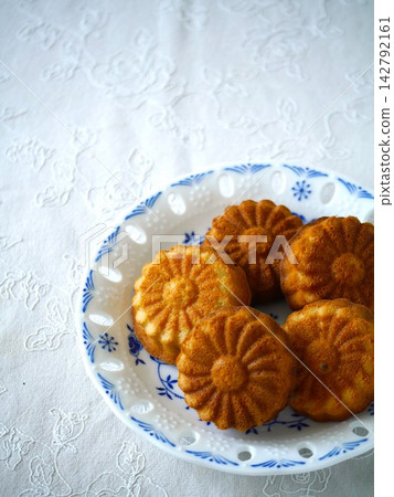瑪格麗特式的維西坦丁 瑪格麗特式的維西坦丁 142792161