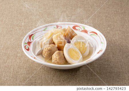 Chicken broth oden Chicken broth oden 142793423