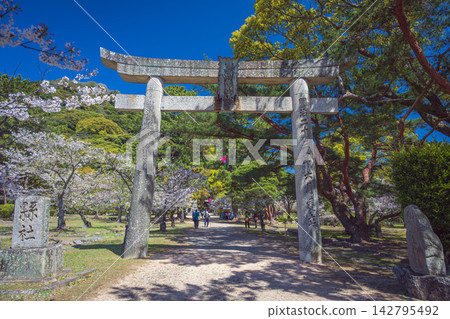 山口萩城指月山神社 142795492