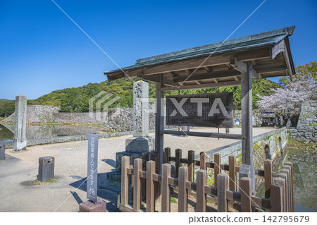山口縣萩城:極樂橋和指月山 山口縣萩城:極樂橋和指月山 142795679