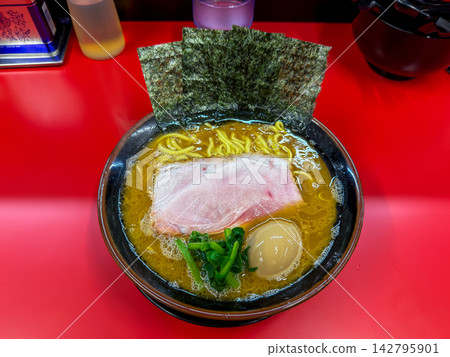 家庭拉麵 家庭拉麵 142795901