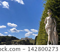 Classical Garden Statue and Gloriette at Schonbrunn Palace Vienna 142800273