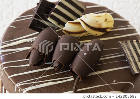 a delicious cake in a patisserie a delicious cake in a patisserie 142805682