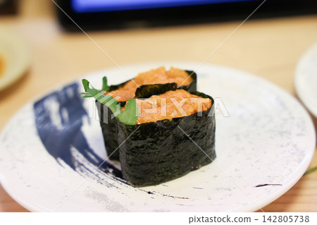 Japan April 29 2026 Sea urchin gunkan sushi close up Japan April 29 2026 Sea urchin gunkan sushi close up 142805738