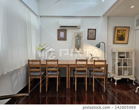 Room with desk Room with desk 142805989