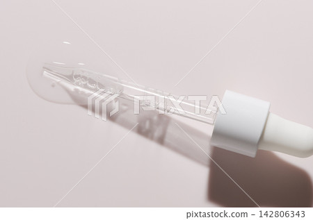 Liquid cosmetic product for the skin or medicine in a pipette. Liquid cosmetic product for the skin or medicine in a pipette. 142806343