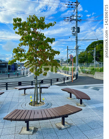 Landscape with a sidewalk Landscape with a sidewalk 142806715